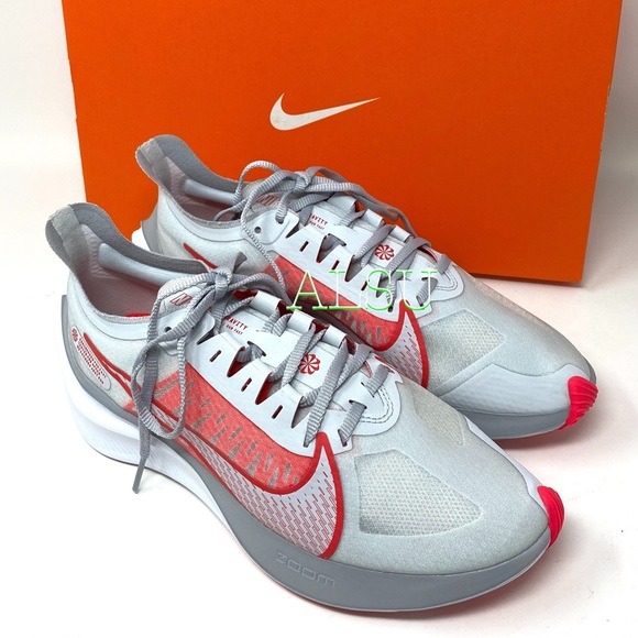 Nike Zoom Gravity Pure Platinum Women’s Sneakers - Picture 4 of 10